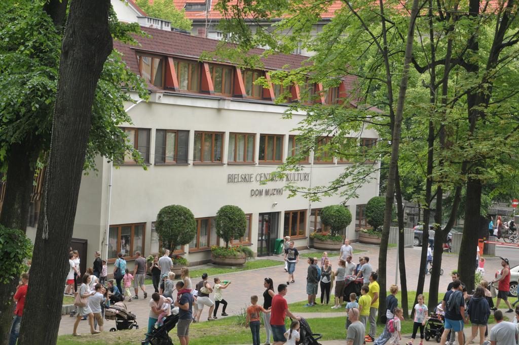 Jazz Apartment Bielsko-Biala Bagian luar foto